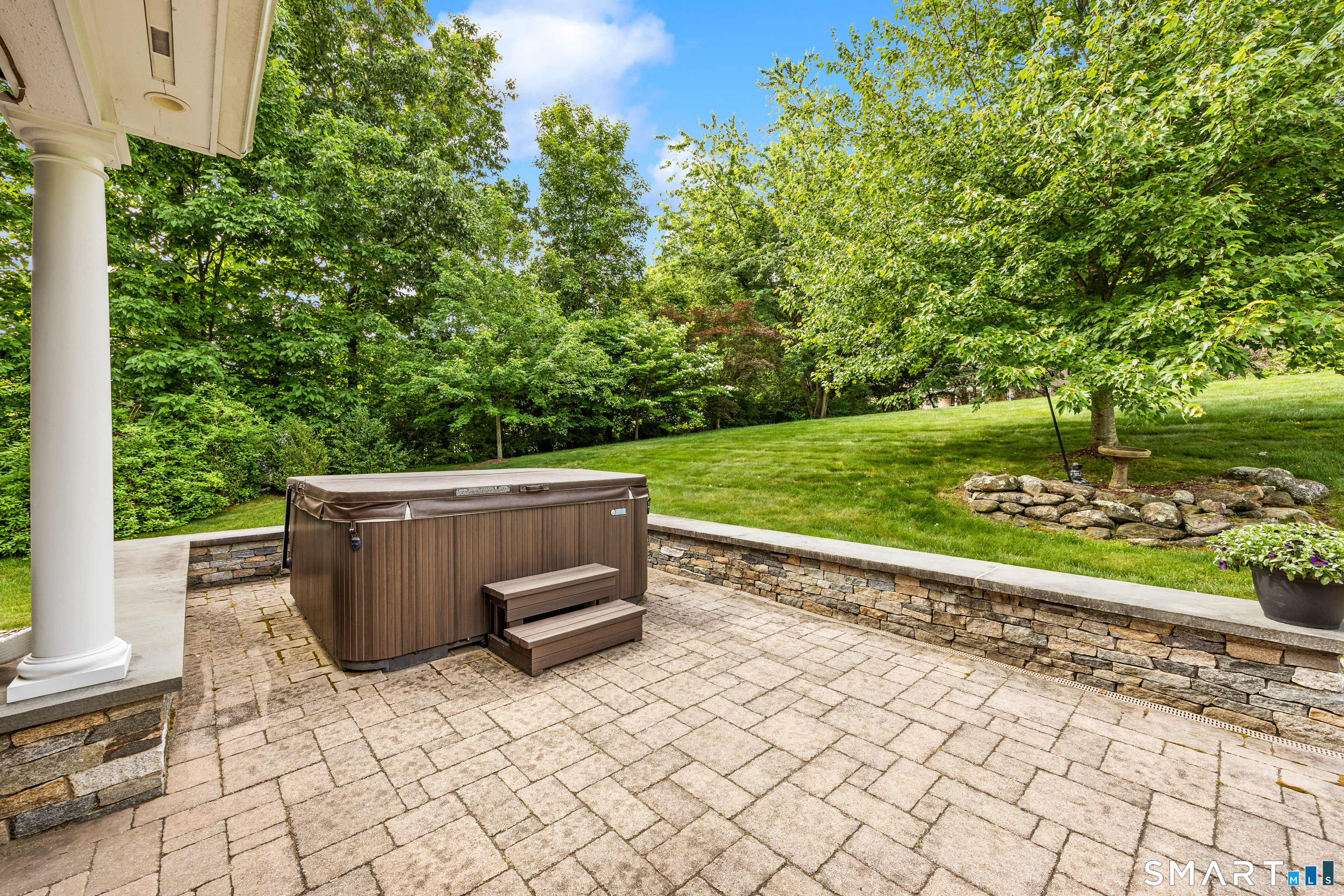 325 Westwood Road Bristol, CT 06010 - Photo 35 of 38
