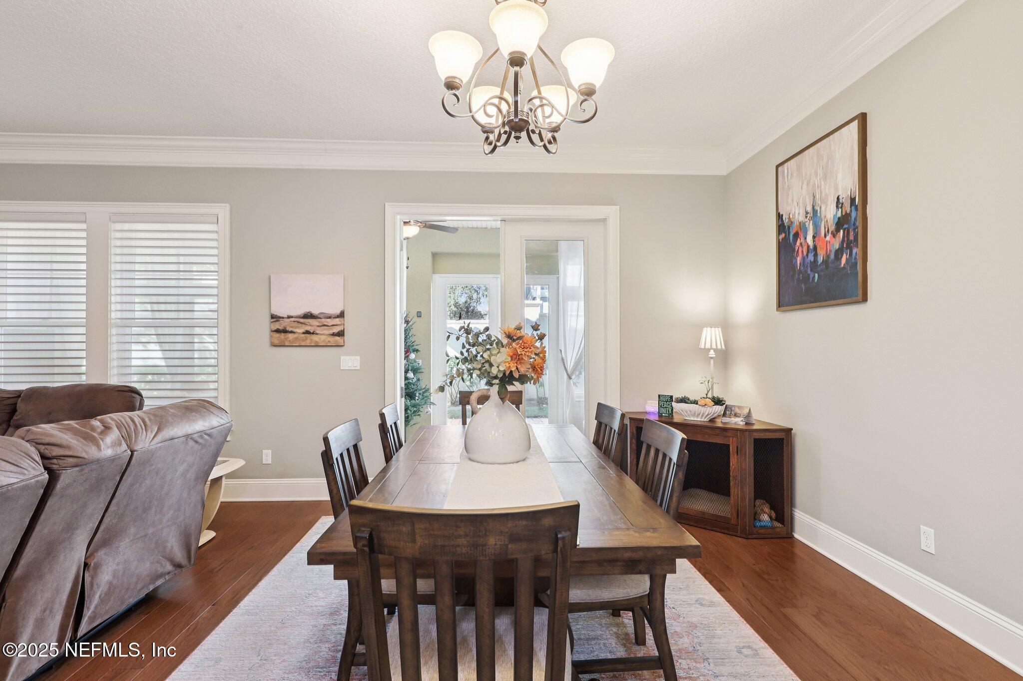 1389 Sunset View Lane Jacksonville, FL 32207 - Photo 13 of 45 Dining Room