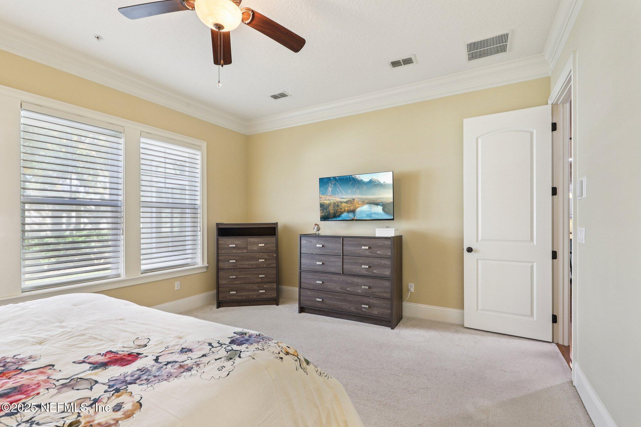 1389 Sunset View Lane Jacksonville, FL 32207 - Photo 17 of 45 Primary Bedroom