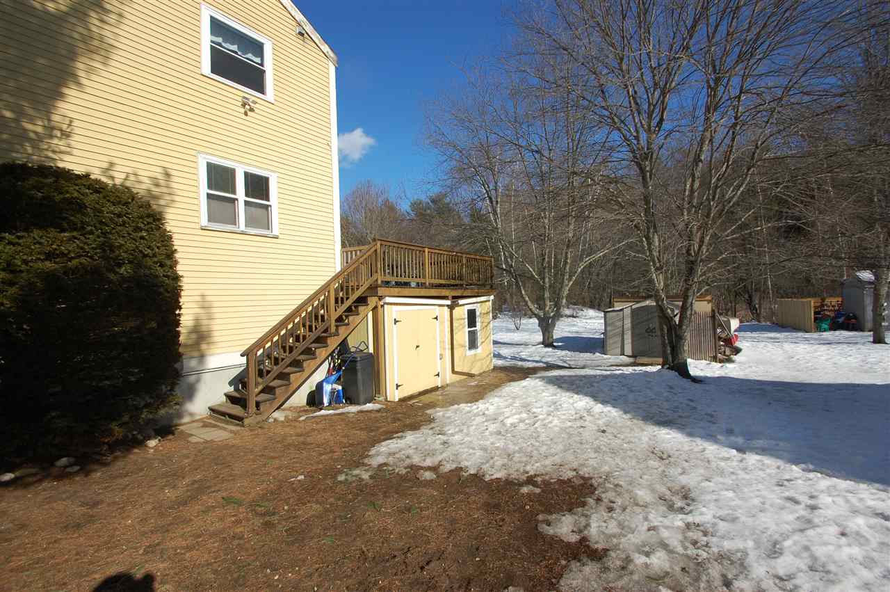 14 R Rocco Drive Derry, NH 03038 - Photo 3 of 35