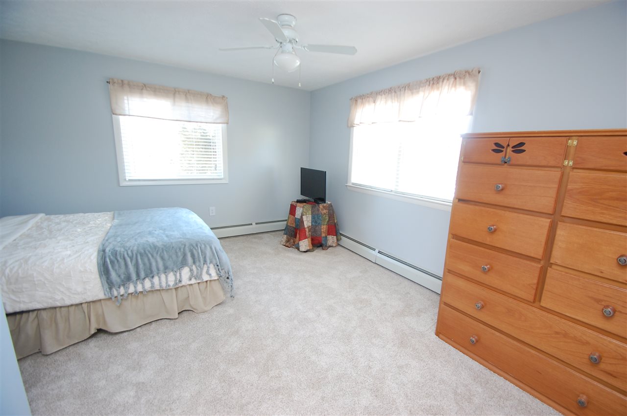14 R Rocco Drive Derry, NH 03038 - Photo 24 of 35