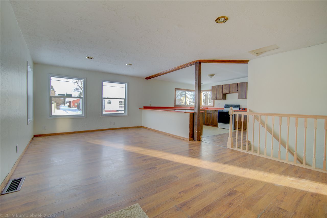 4611 North Adams Road Spokane Valley, WA 99216 - Photo 3 of 14