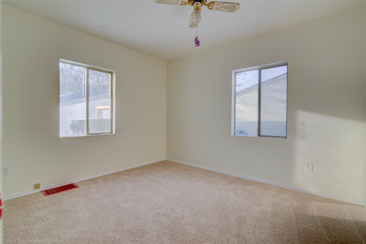 4611 North Adams Road Spokane Valley, WA 99216 - Photo 7 of 14