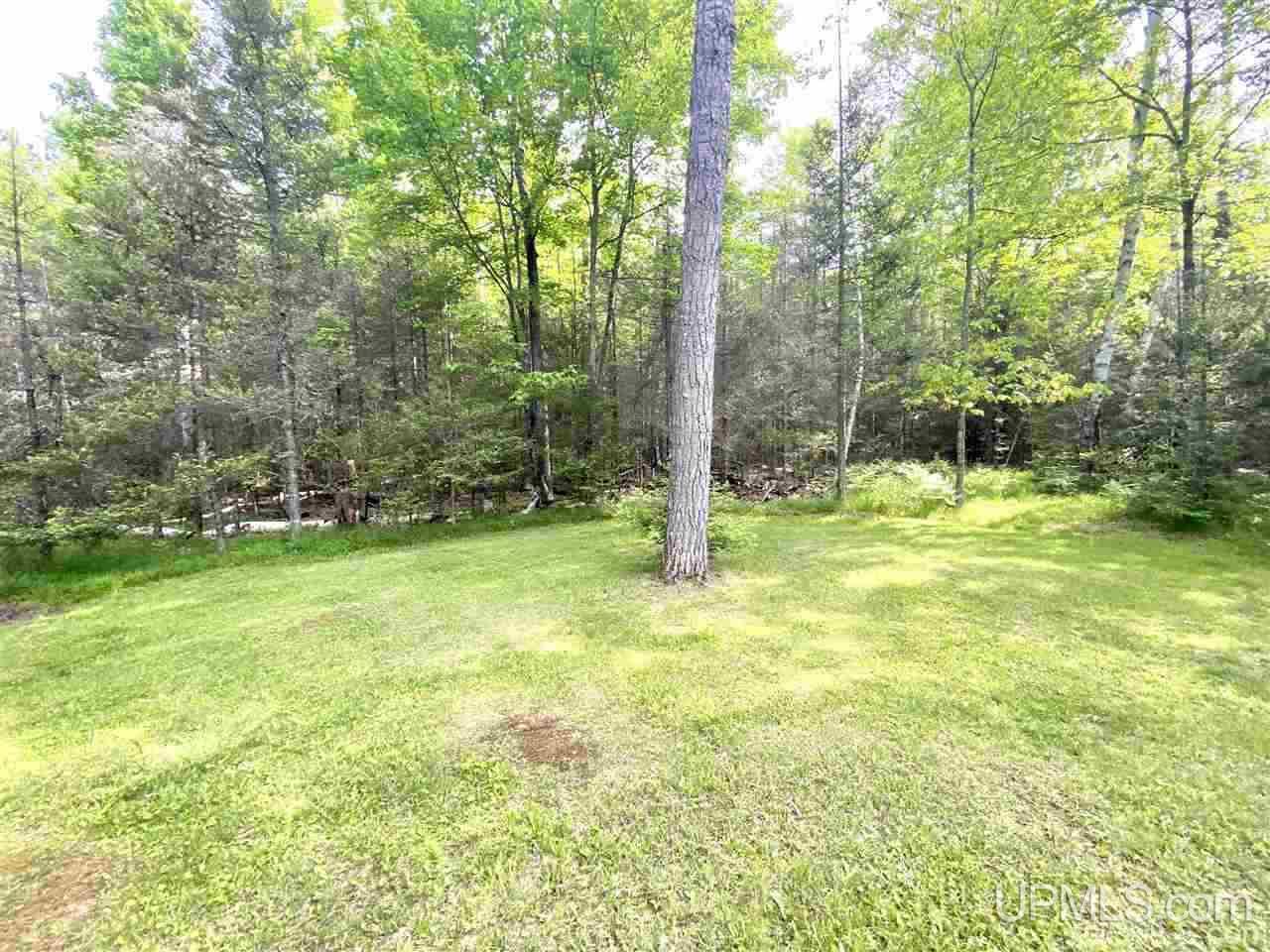 2326 Cliff's Road Niagara, WI 54151 - Photo 25 of 27
