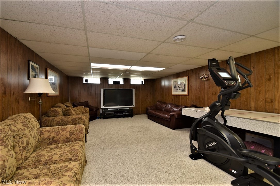 1015 Hanley Road Cleveland, OH 44124 - Photo 23 of 30
