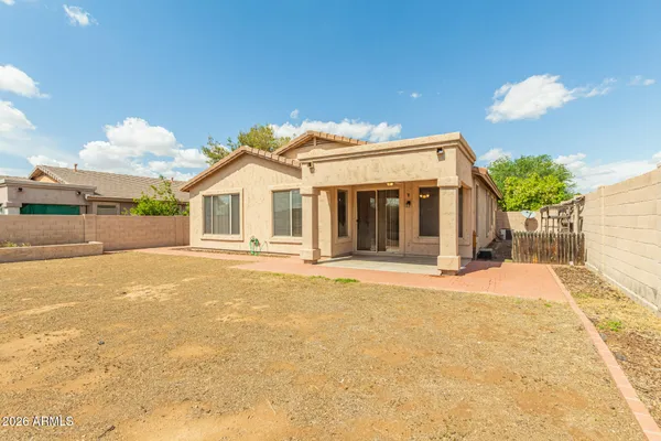 $2,350 | 6211 West Wikieup Lane, Glendale, AZ 85308