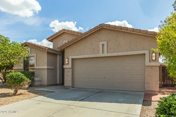 $2,350 | 6211 West Wikieup Lane, Glendale, AZ 85308