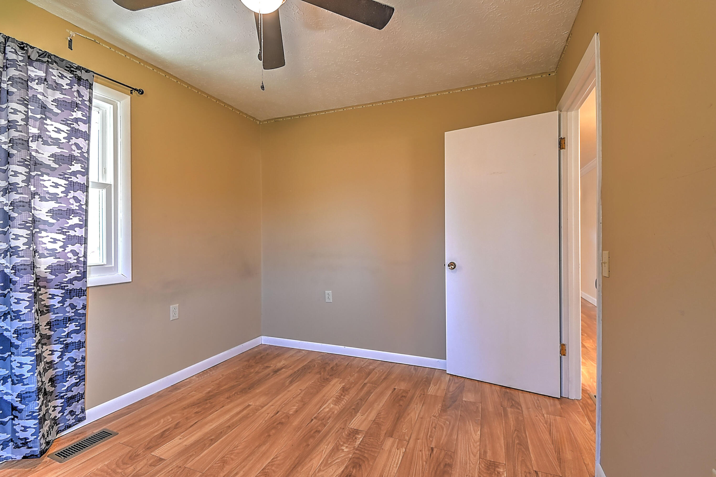 1067 Sloantown Road Duffield, VA 24244 - Photo 20 of 46 Sloantown-20