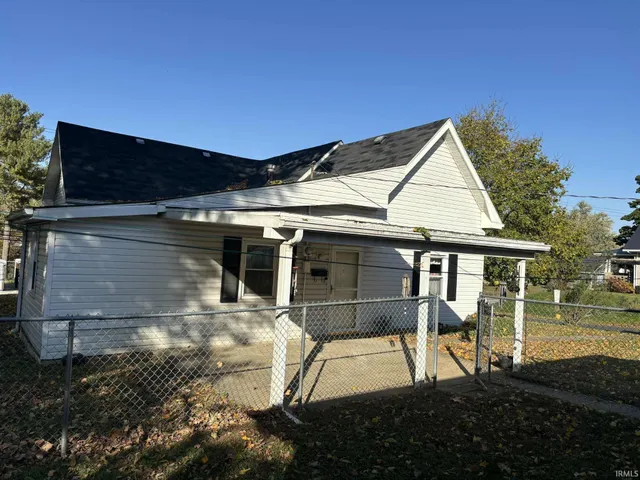 $169,900 | 1107 State Street, Washington, IN 47501