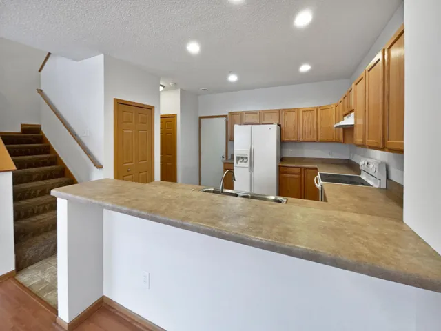 $278,000 | 6829 Narcissus Lane North, Unit 304, Maple Grove, MN 55311