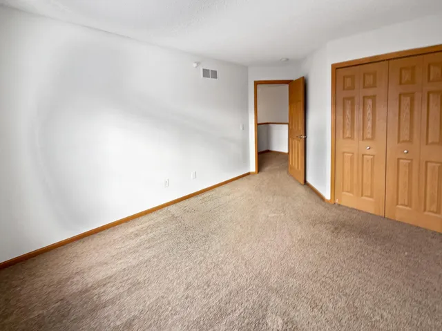 $278,000 | 6829 Narcissus Lane North, Unit 304, Maple Grove, MN 55311