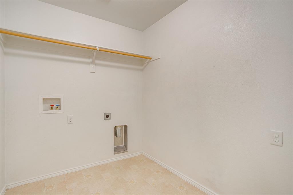 2068 Joyner Ranch Road Fort Worth, TX 76134 - Photo 30 of 36