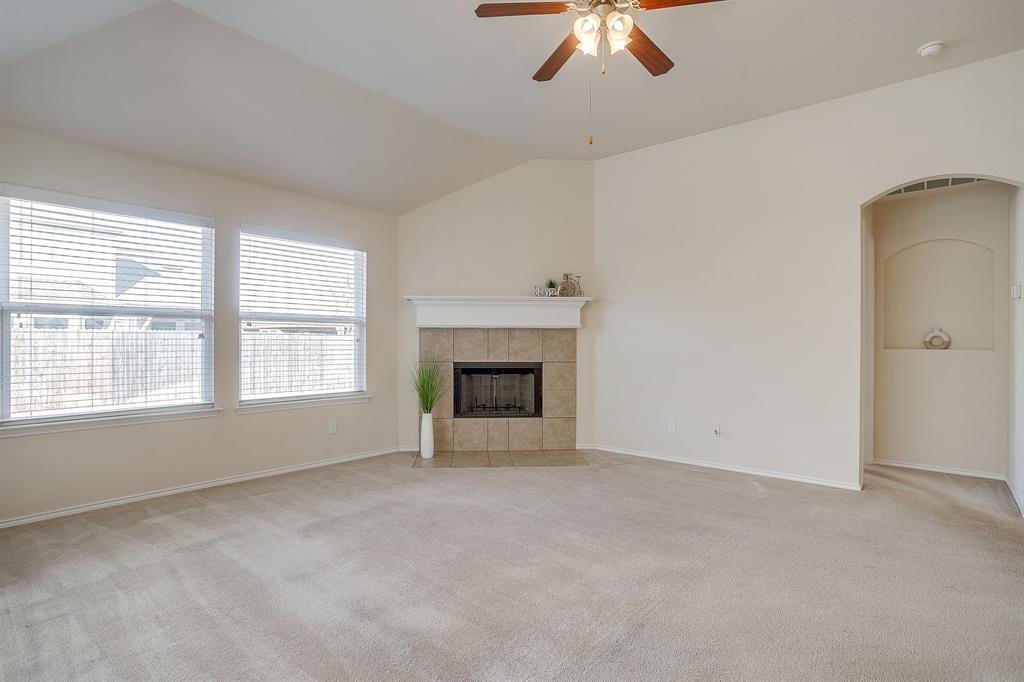 2068 Joyner Ranch Road Fort Worth, TX 76134 - Photo 6 of 36