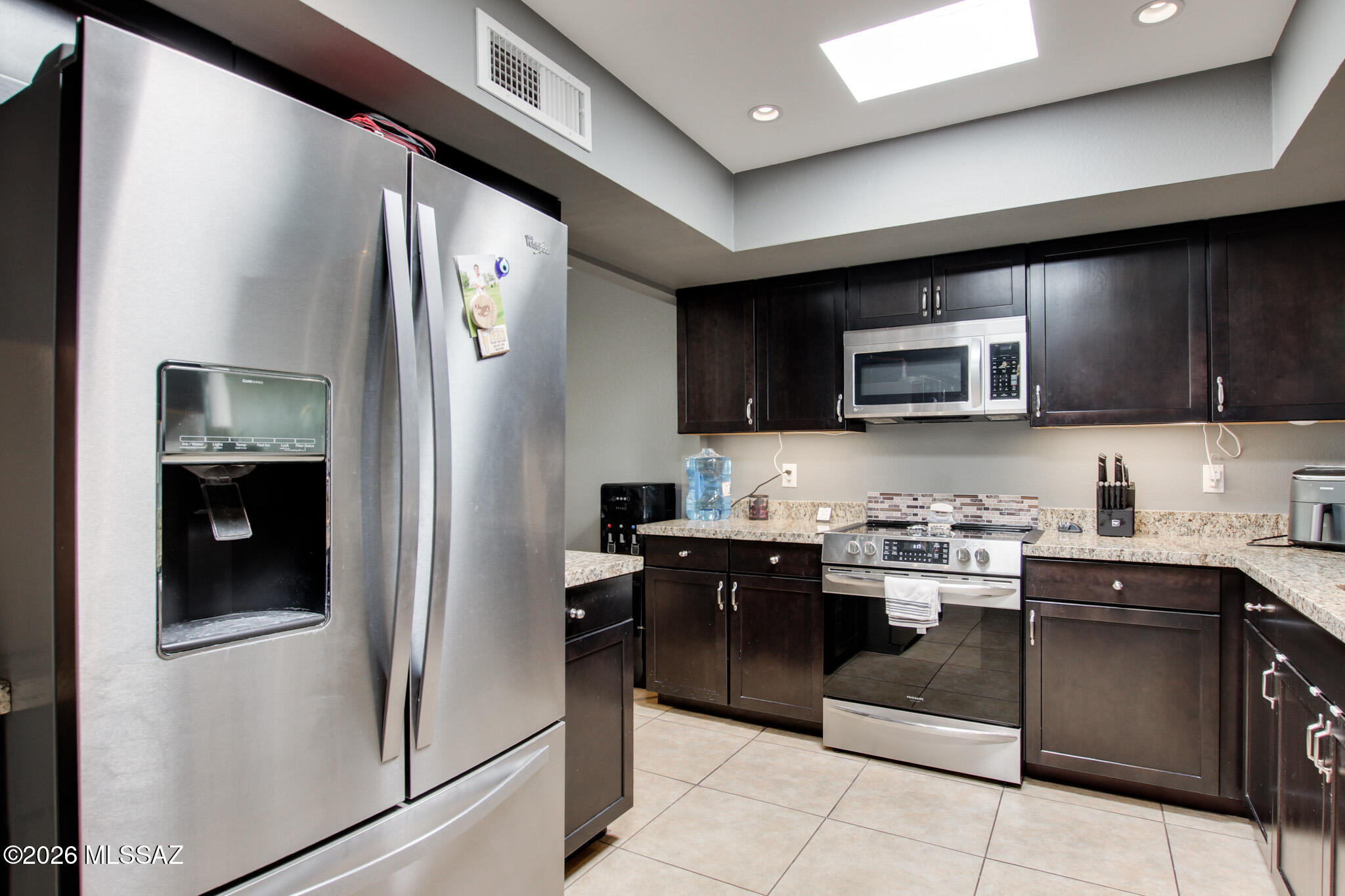 6100 North Oracle Road, Unit 19 Tucson, AZ 85704 - Photo 6 of 31 IMG_0910