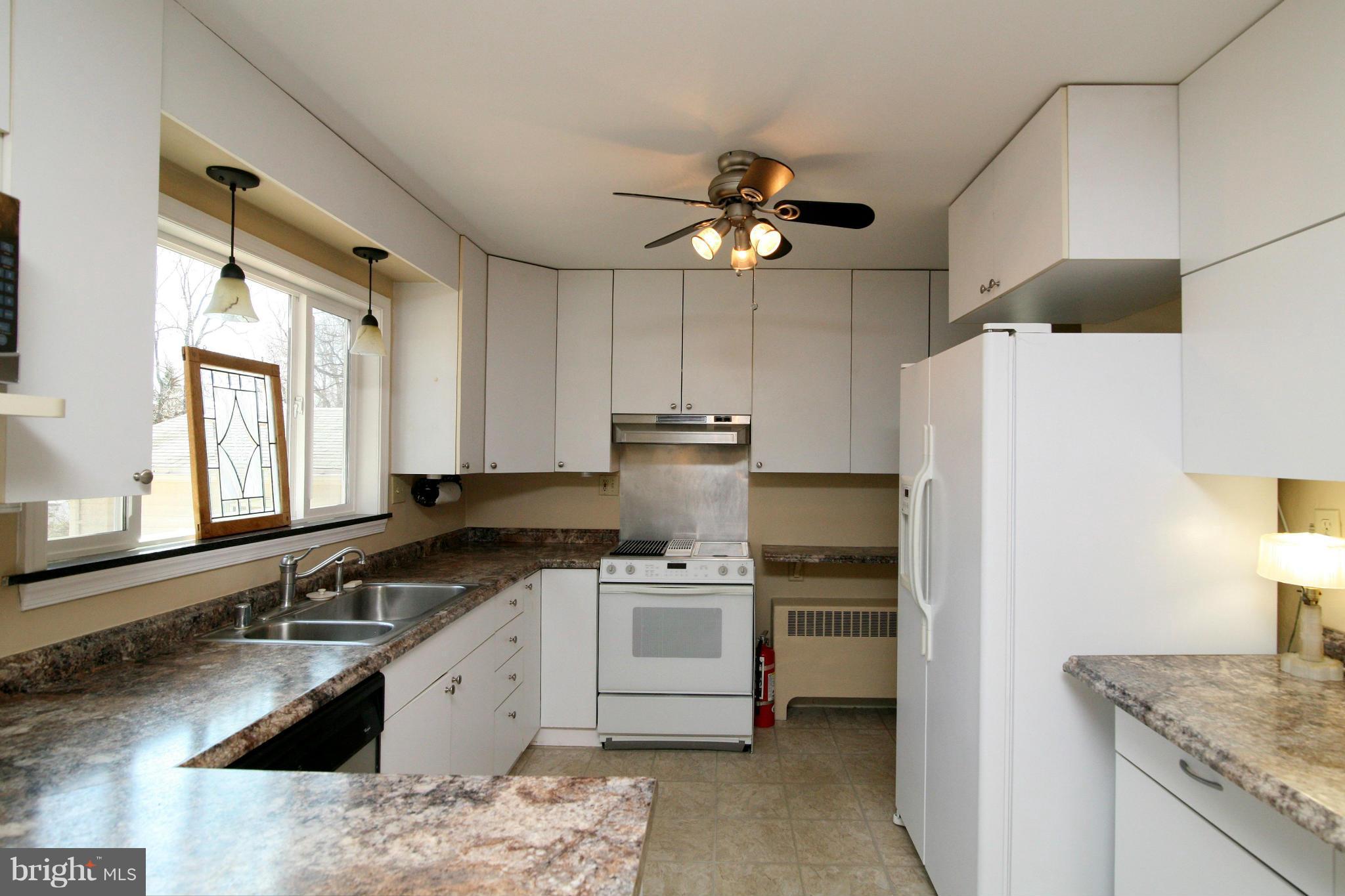 203 Delight Road Reisterstown, MD 21136 - Photo 7 of 30 Kitchen