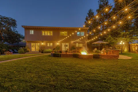 $1,595,000 | 23086 Espada Drive, Salinas, CA 93908