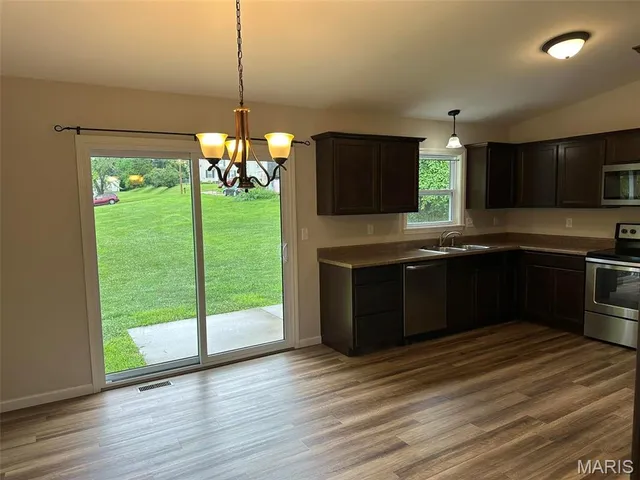 $1,300 | 304 Vine Street, New Haven, MO 63068