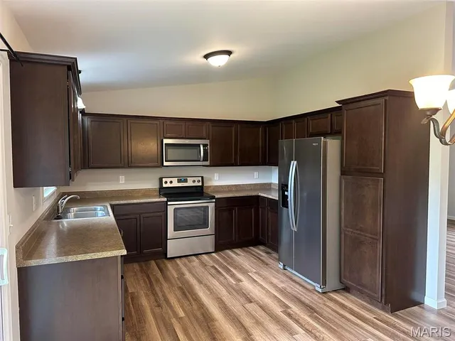 $1,300 | 304 Vine Street, New Haven, MO 63068