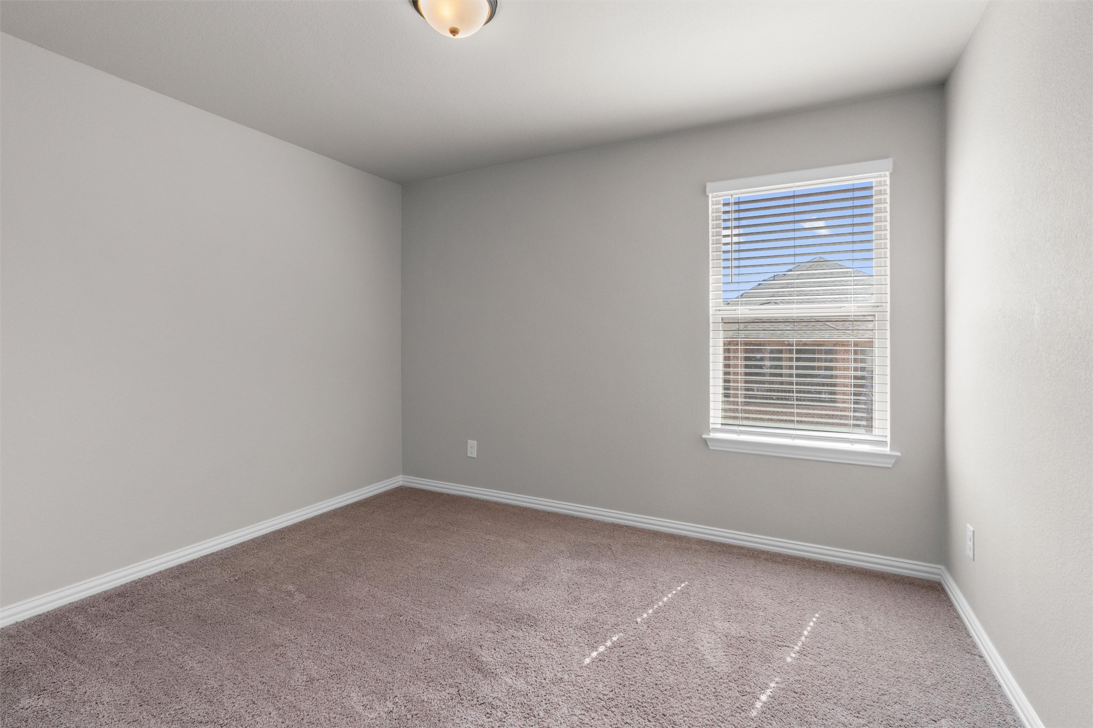 4216 Mercer Road Georgetown, TX 78628 - Photo 21 of 40 Carpeted bedroom