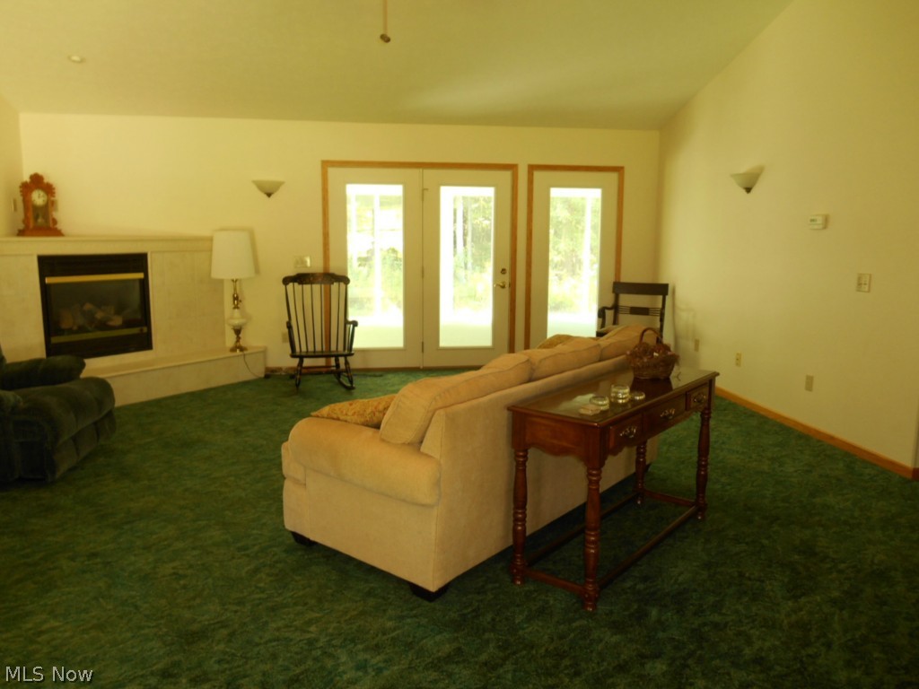3201 Center Road Ashtabula, OH 44004 - Photo 4 of 24