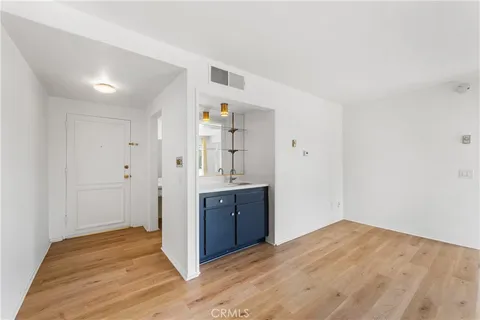 $369,000 | 972 East California Boulevard, Unit 207, Pasadena, CA 91106