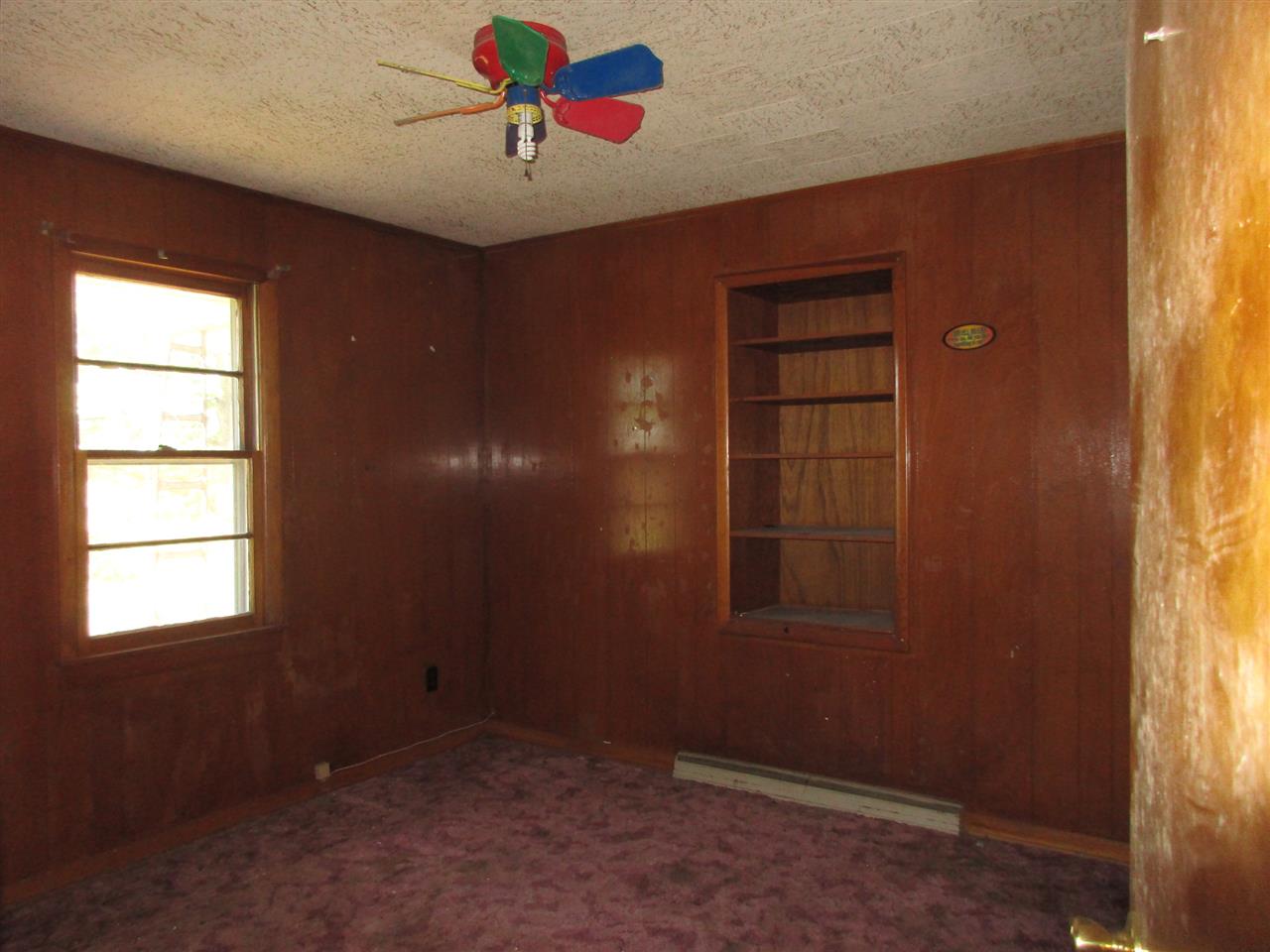 8542 North Lawrence Road Sumner, IL 62466 - Photo 9 of 13 Gallery Image 9