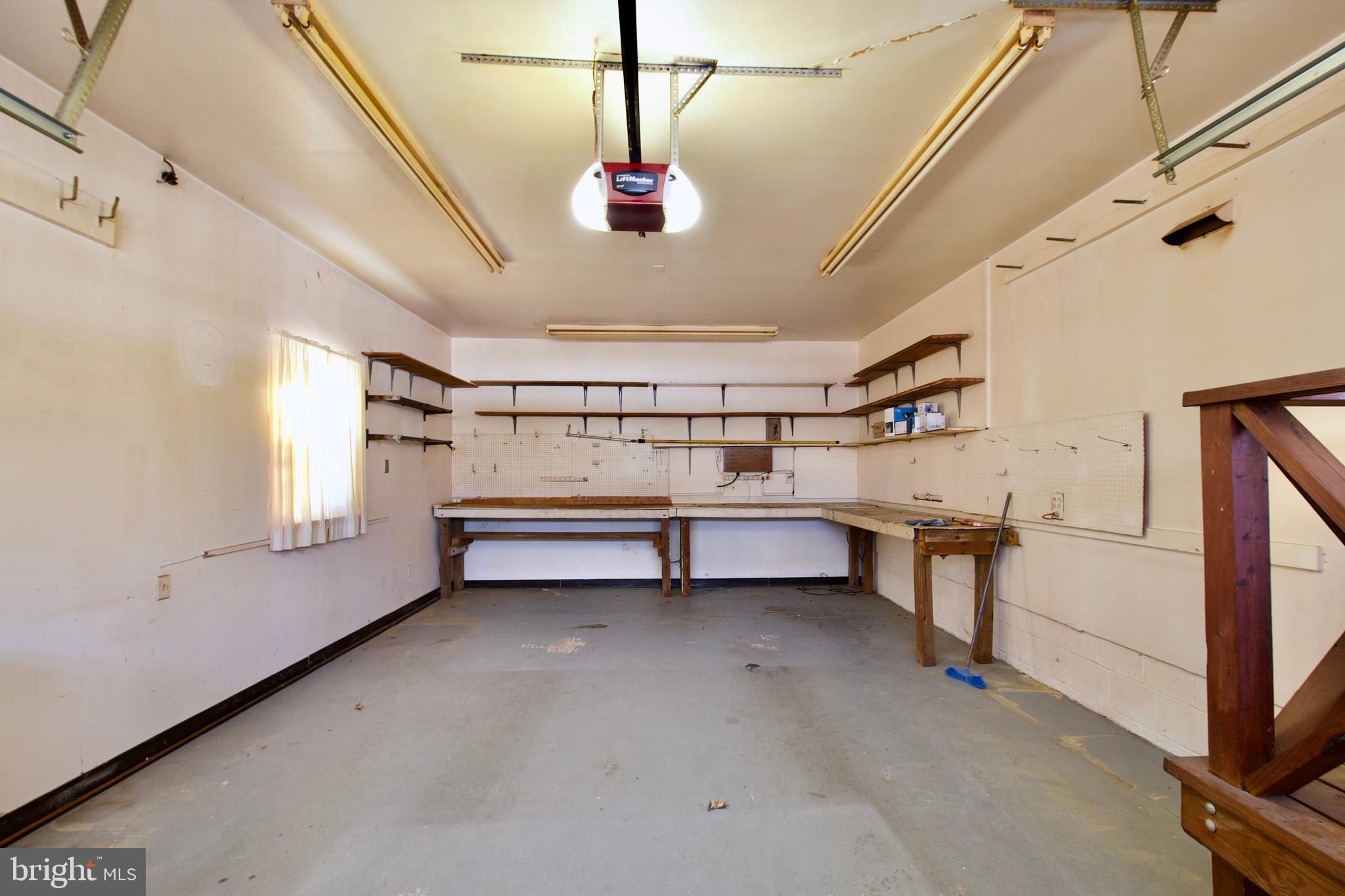 8319 Carnegie Drive Vienna, VA 22180 - Photo 52 of 56