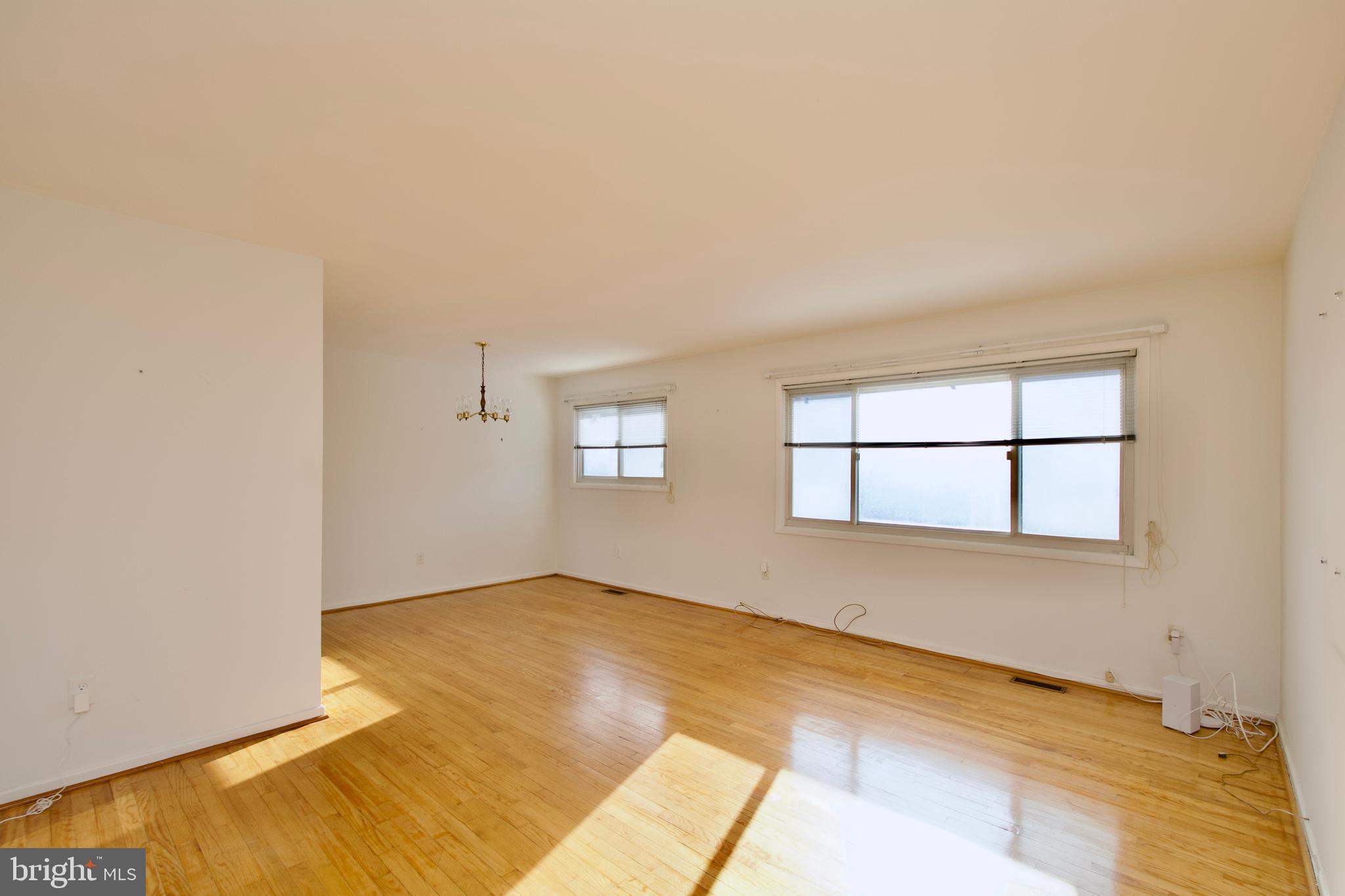 8319 Carnegie Drive Vienna, VA 22180 - Photo 9 of 56 Living room looking at dining area