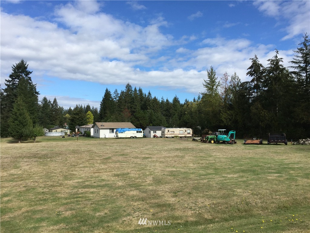 6142 Southwest Old Clifton Road Port Orchard, WA 98367 - Photo 23 of 24 Gallery Image 23