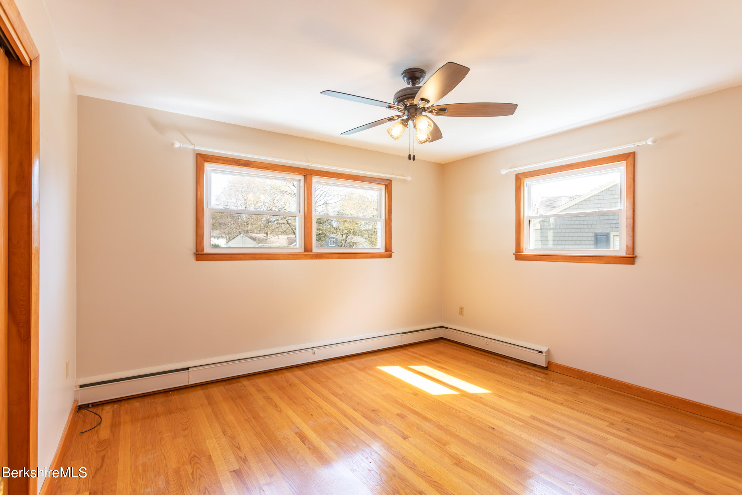 51 Howe Road Pittsfield, MA 01201 - Photo 18 of 26 image-3