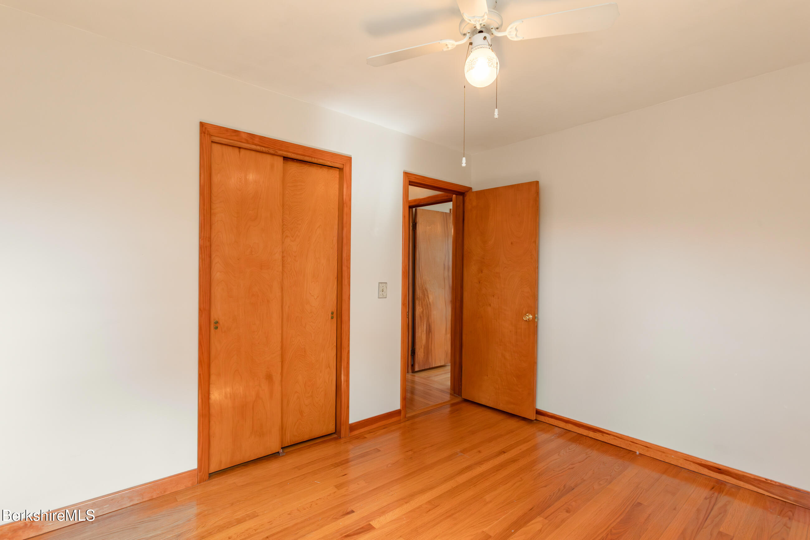 51 Howe Road Pittsfield, MA 01201 - Photo 19 of 26 image-2