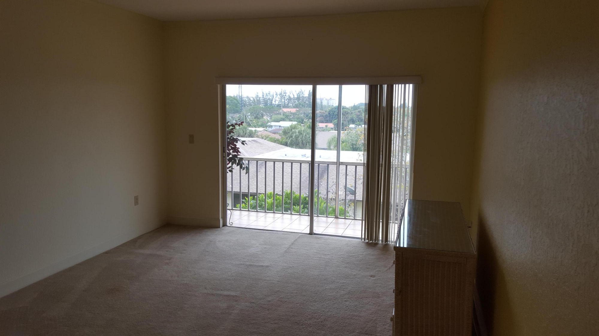 55 Southwest 2nd Avenue, Unit 402 Boca Raton, FL 33432 - Photo 3 of 8 20160328_123412