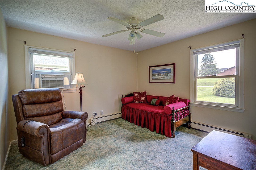 380 Chestnut Drive Boone, NC 28607 - Photo 19 of 34 Gallery Image 19
