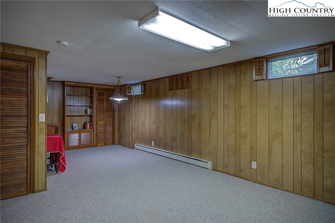380 Chestnut Drive Boone, NC 28607 - Photo 20 of 34 Gallery Image 20