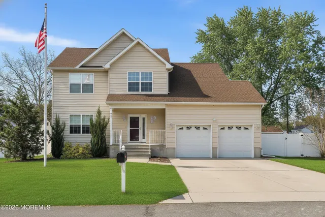 $779,000 | 941 5th Avenue, Toms River, NJ 08757