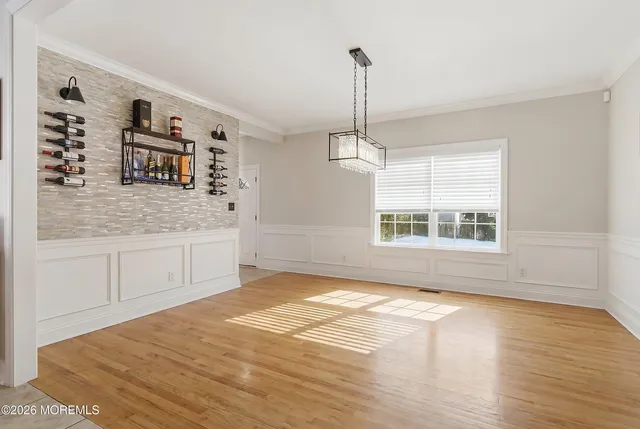 $779,000 | 941 5th Avenue, Toms River, NJ 08757