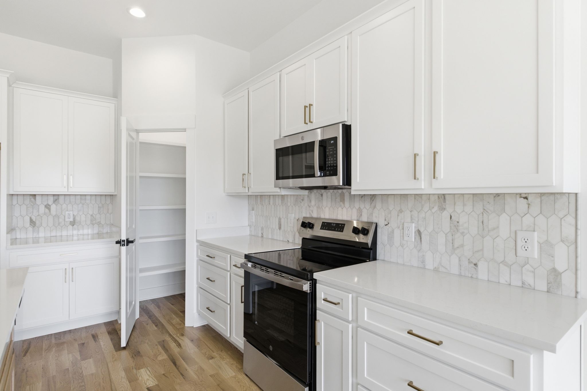 4323 South Garrett Springfield, TN 37172 - Photo 8 of 19