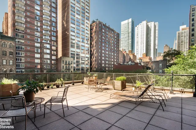 $2,500,000 | 425 East 58th Street, Unit 3A | Sutton Place