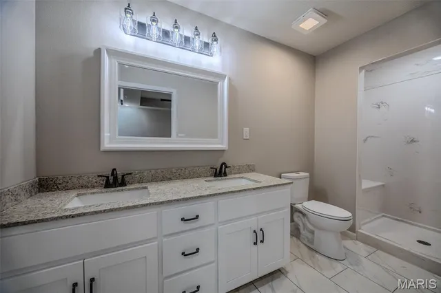 $345,000 | 1100 Daytona Drive, Lebanon, MO 65536