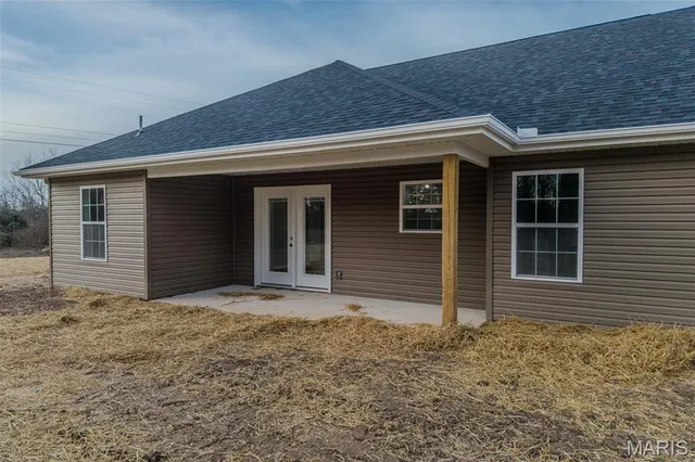 $345,000 | 1100 Daytona Drive, Lebanon, MO 65536