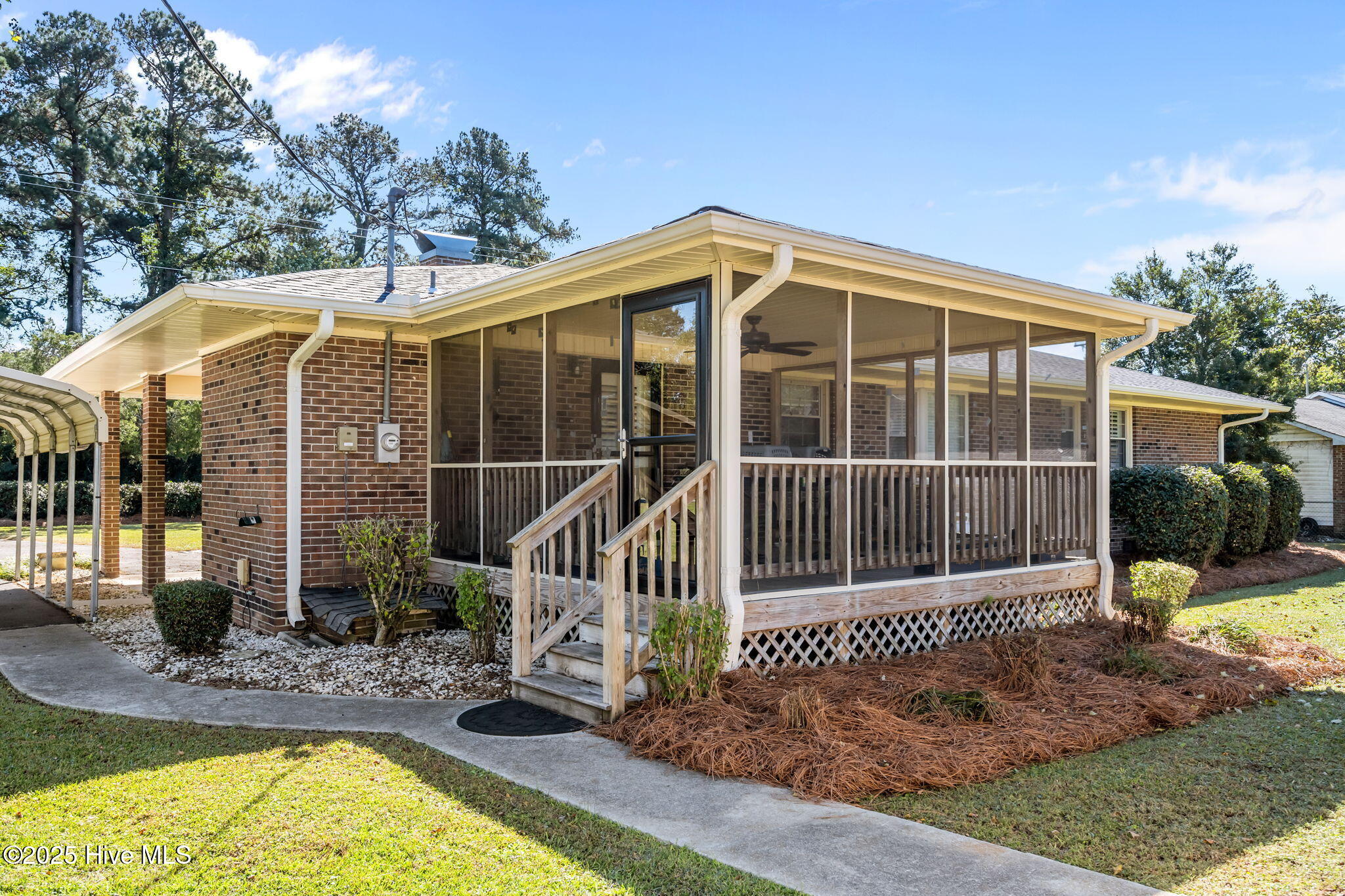 235 Comfort Road Richlands, NC 28574 - Photo 14 of 56 11-web-or-mls-11