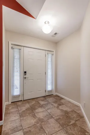 $260,000 | 3304 Fawn Hill Drive, Evansville, IN 47711