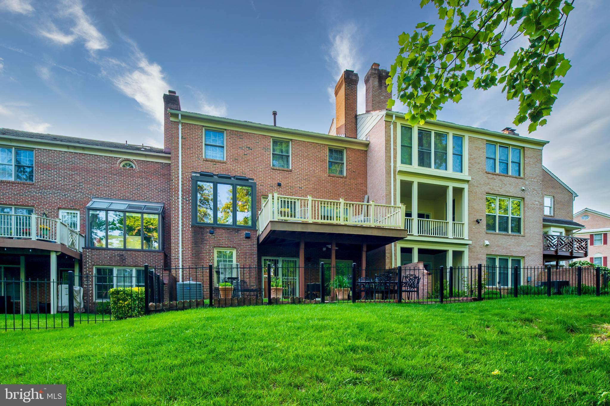 11728 Bishops Content Road Bowie, MD 20721 - Photo 33 of 37 Exterior Back