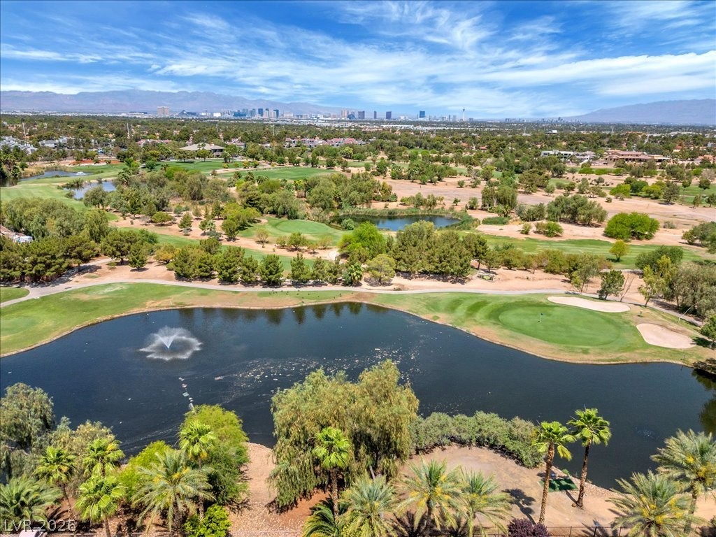 2050 West Warm Springs Road, Unit 3722 Henderson, NV 89014 - Photo 34 of 37 View of the neighboring golf course
