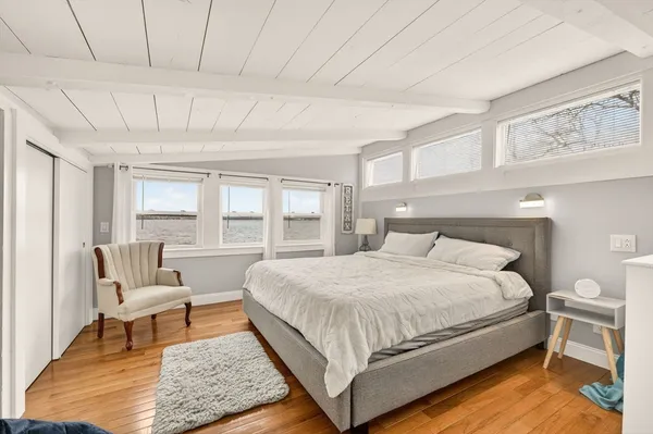 $949,000 | 112 Hiatt Street, Fall River, MA 02721