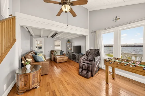 $949,000 | 112 Hiatt Street, Fall River, MA 02721