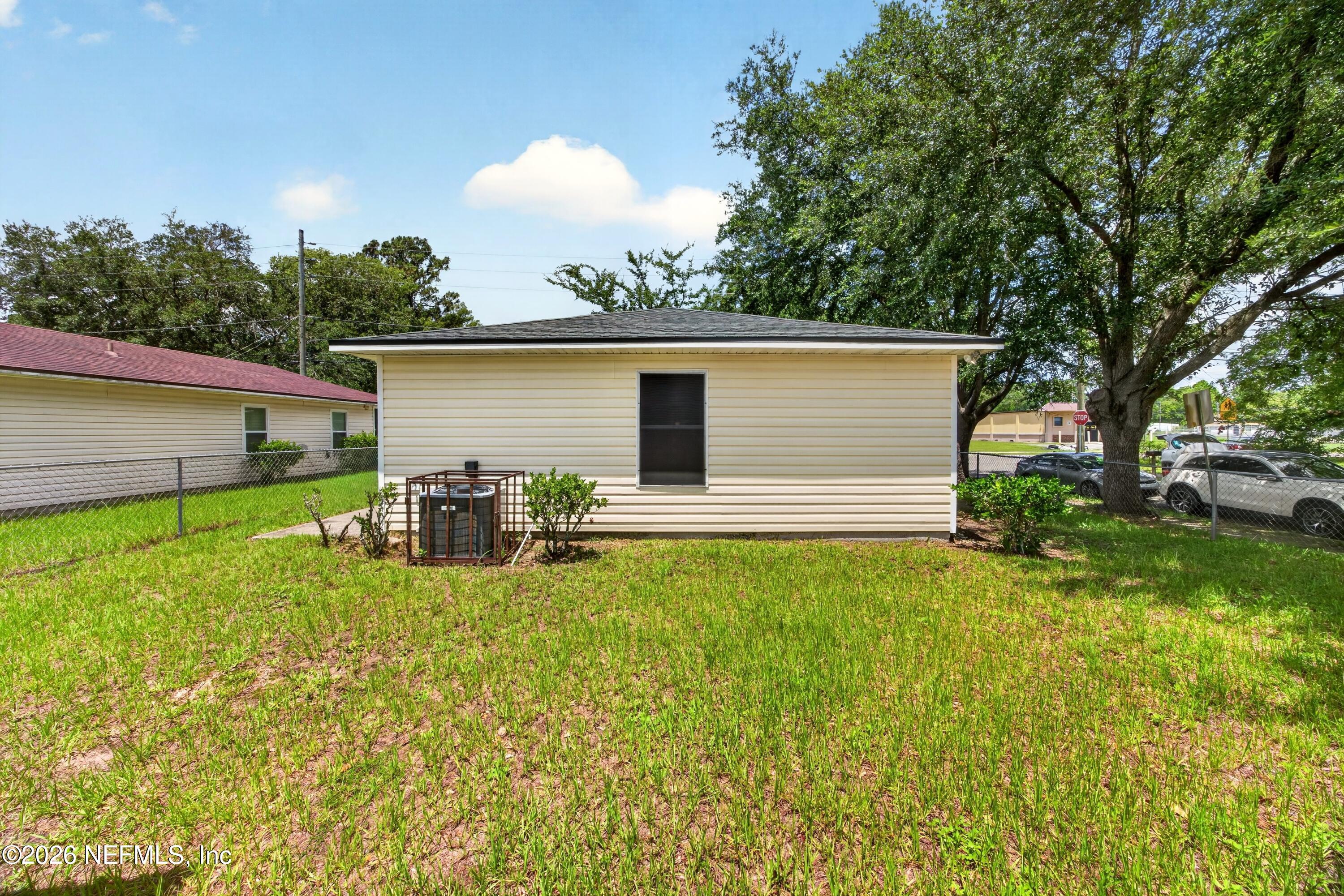 5375 Dodge Road Jacksonville, FL 32209 - Photo 25 of 27 5375 Dodge Rd-20