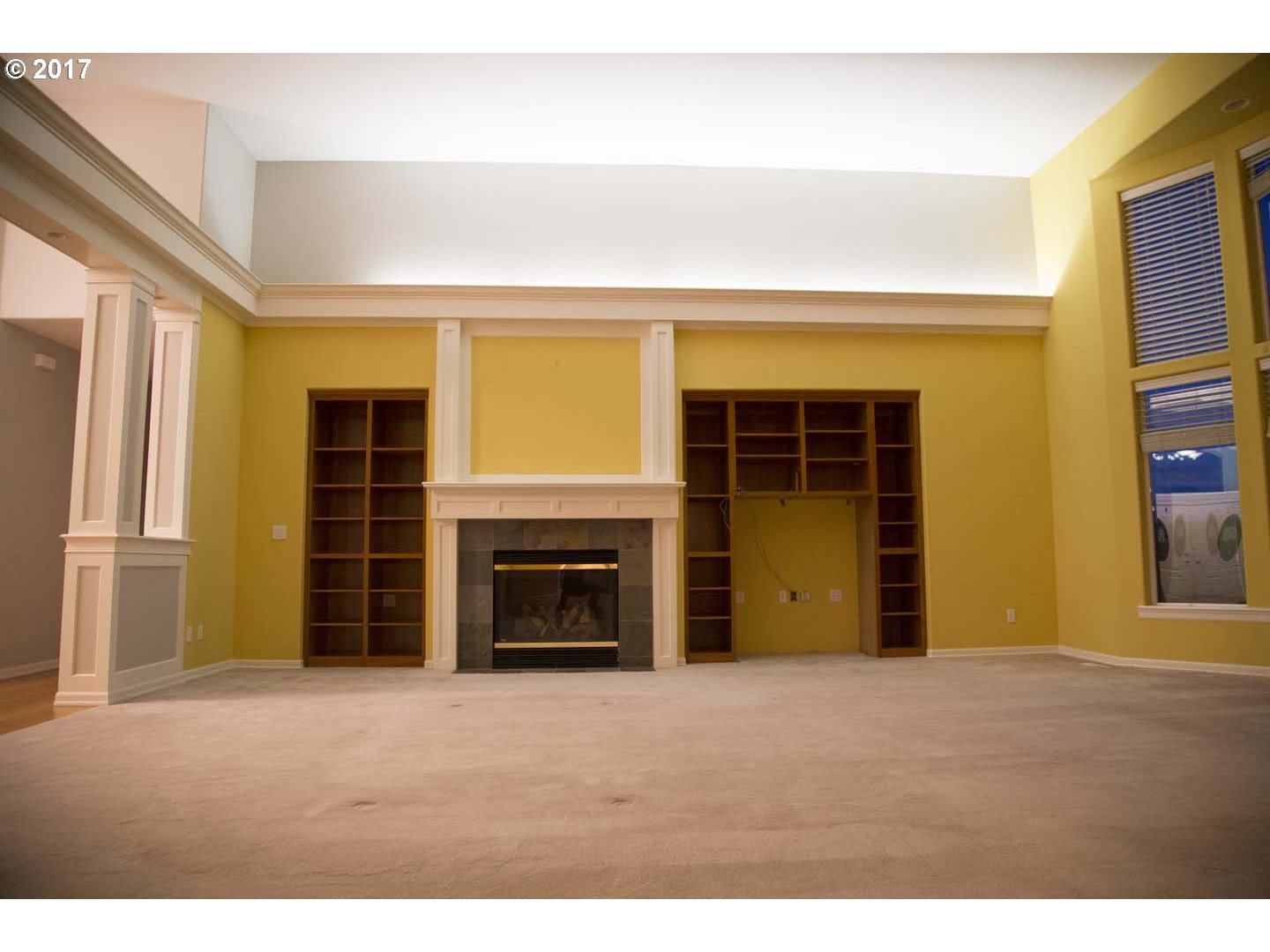 3845 Northwest Susbauer Road Cornelius, OR 97113 - Photo 4 of 17 Great Room
