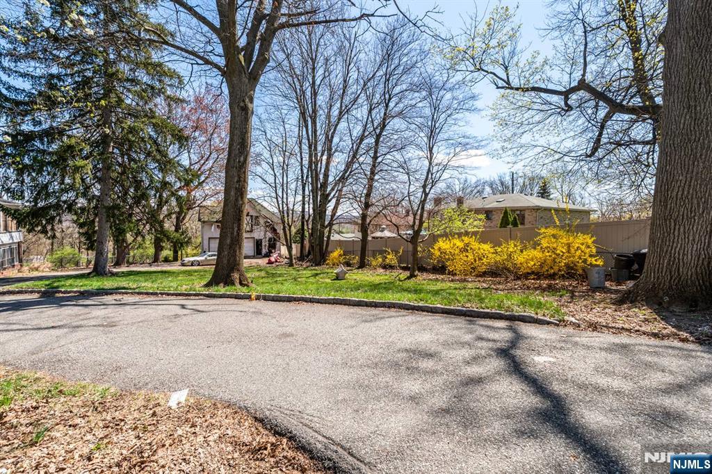 525 Teaneck Road Ridgefield Park, NJ 07660 - Photo 8 of 14