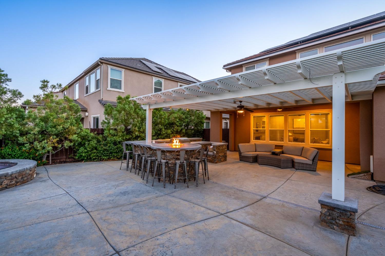 1412 North Traverse Avenue Clovis, CA 93619 - Photo 37 of 41